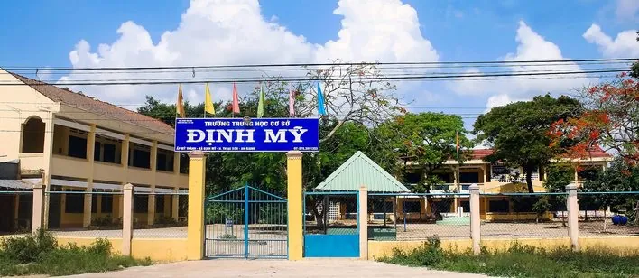 Trường THCS Trần Phú